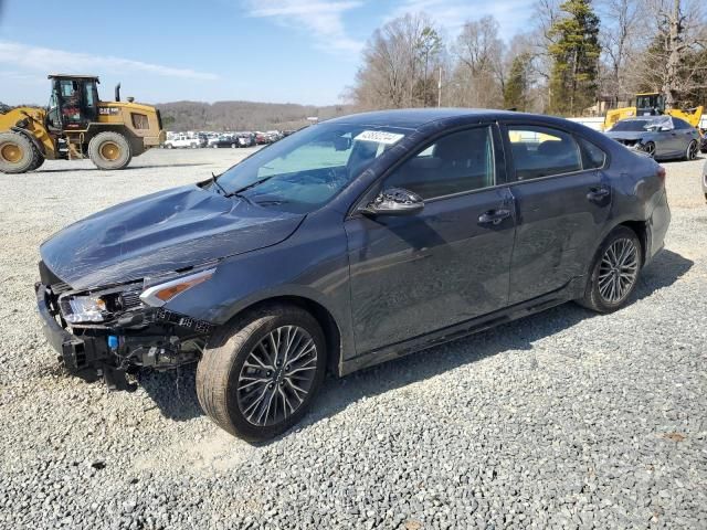 2023 KIA Forte GT Line