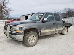 Salvage cars for sale from Copart Rogersville, MO: 2002 Chevrolet Silverado K2500