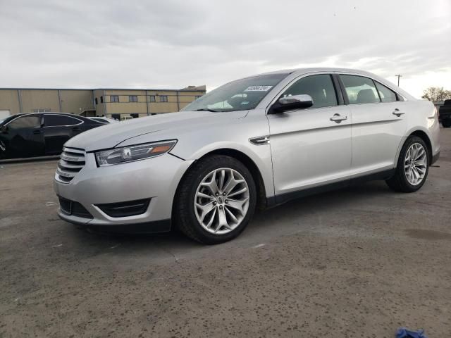 2018 Ford Taurus Limited