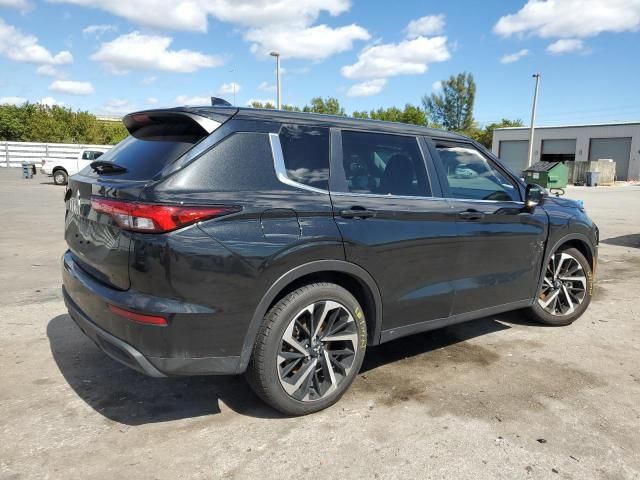 2022 Mitsubishi Outlander ES