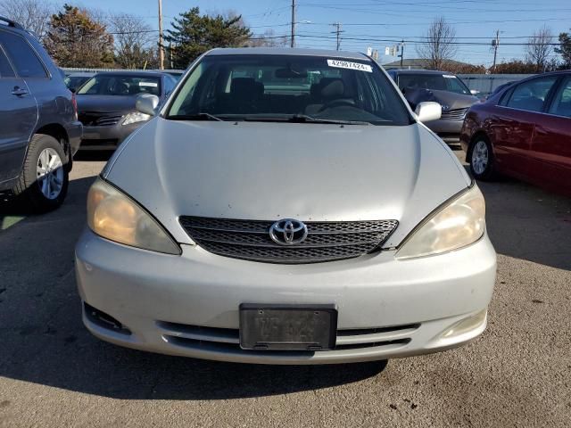 2004 Toyota Camry LE