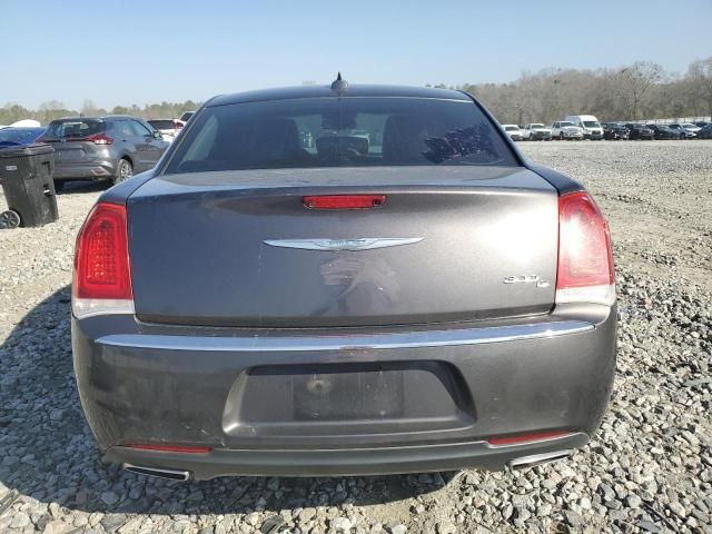 2016 Chrysler 300C