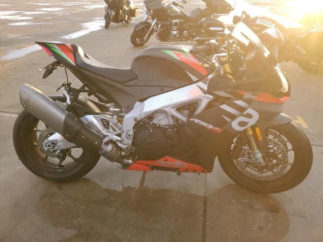 2020 Aprilia RSV4 1100