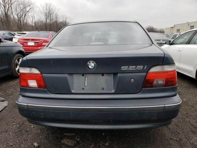 2000 BMW 528 I Automatic