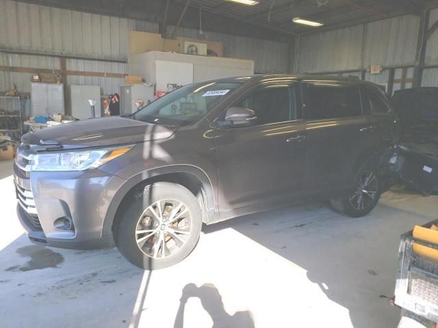 2019 Toyota Highlander LE