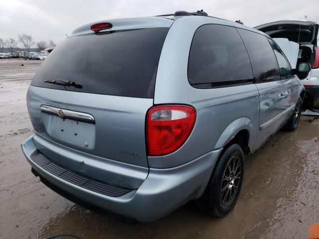 2006 Chrysler Town & Country Touring