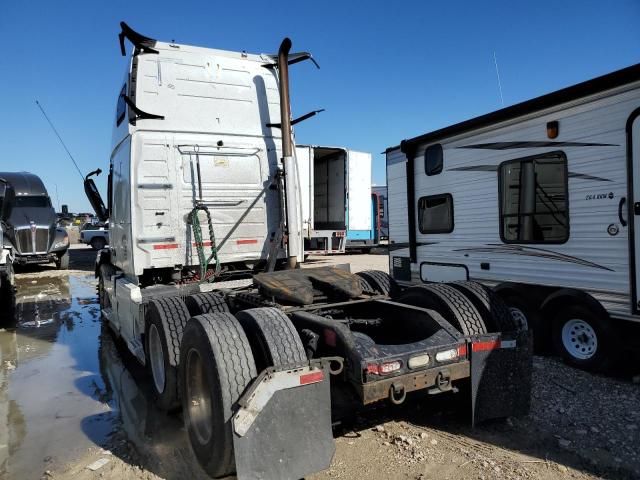 2015 Volvo VN VNL