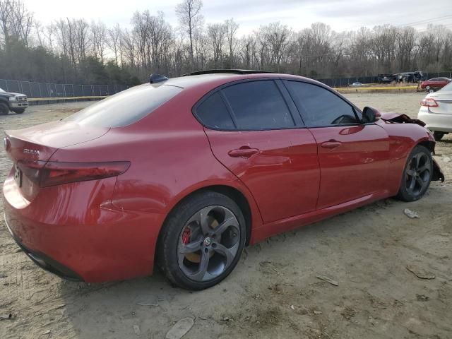 2017 Alfa Romeo Giulia TI Q4