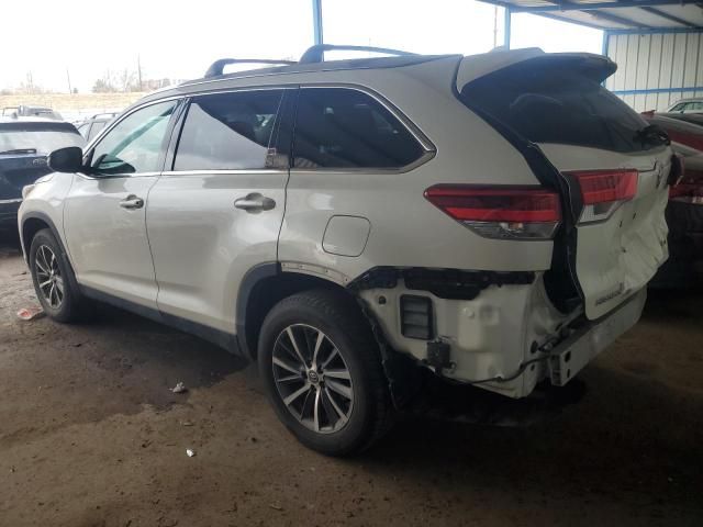 2019 Toyota Highlander SE