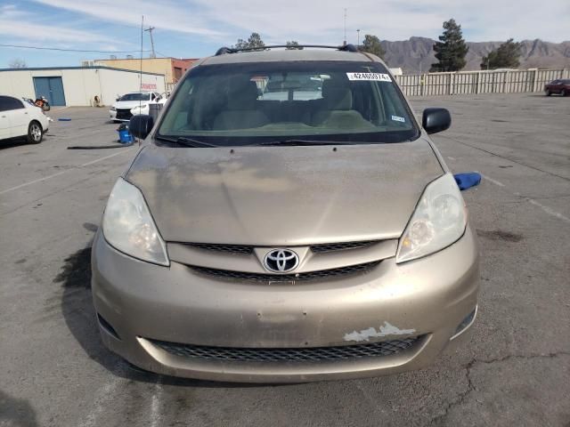 2007 Toyota Sienna CE