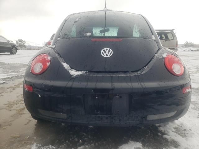 2009 Volkswagen New Beetle S