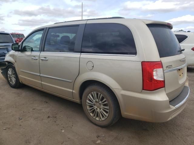 2013 Chrysler Town & Country Touring L