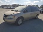 2004 Chrysler Town & Country LX