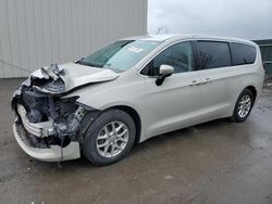 Salvage cars for sale from Copart Duryea, PA: 2017 Chrysler Pacifica Touring