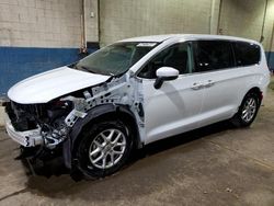 Vehiculos salvage en venta de Copart Woodhaven, MI: 2023 Chrysler Voyager LX