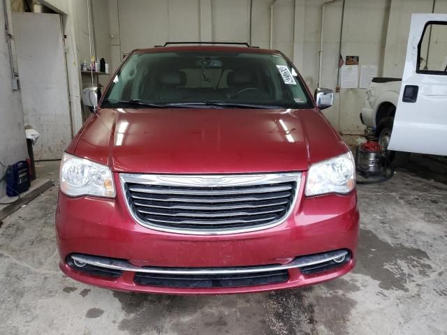 2015 Chrysler Town & Country Touring