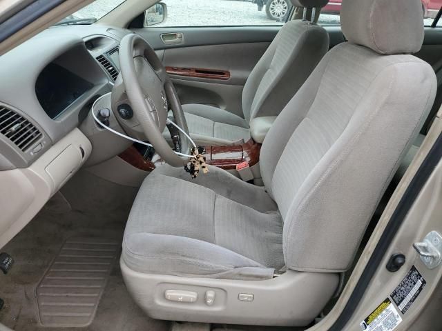 2005 Toyota Camry LE