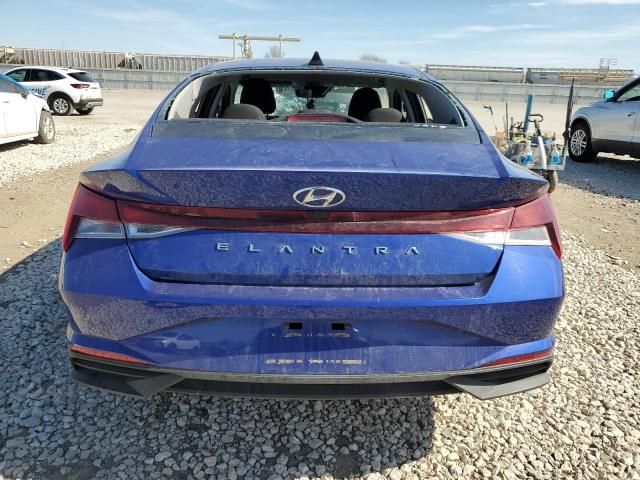 2021 Hyundai Elantra SE