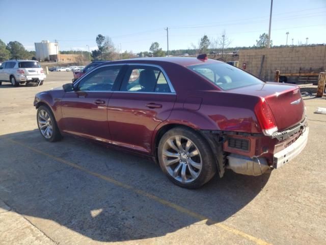 2019 Chrysler 300 Touring