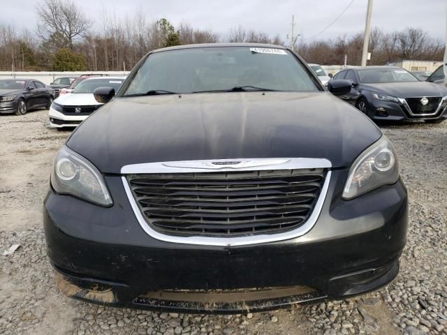 2013 Chrysler 200 Touring