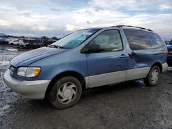 Toyota Sienna LE salvage cars for sale: 2000 Toyota Sienna LE