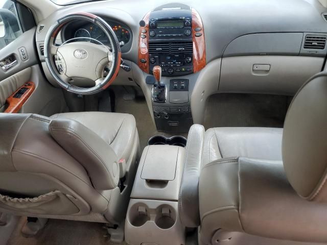 2006 Toyota Sienna XLE