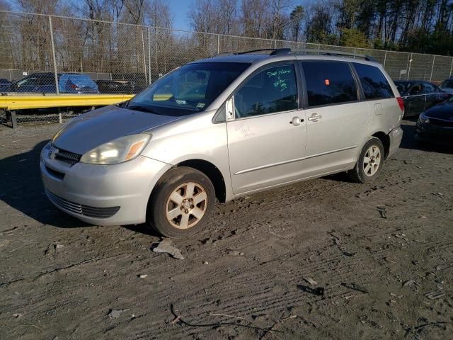 2005 Toyota Sienna CE