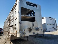 Salvage trucks for sale at Wichita, KS auction: 2010 WIL Trailer