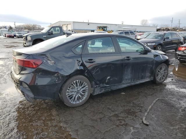 2023 KIA Forte GT Line