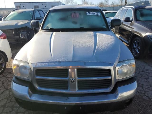 2005 Dodge Dakota SLT