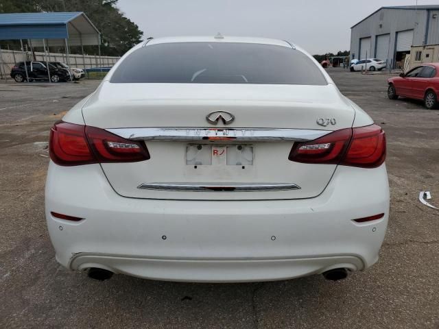 2015 Infiniti Q70 3.7