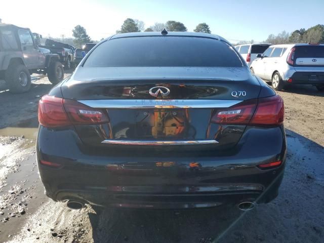 2017 Infiniti Q70 3.7