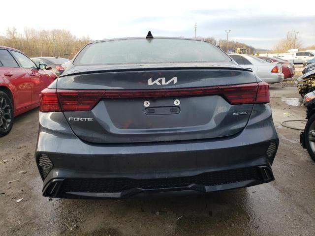 2022 KIA Forte GT Line