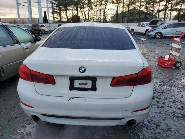 2018 BMW 530E