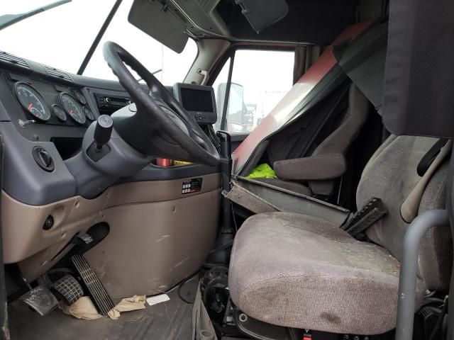 2017 Freightliner Cascadia 125