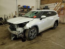 Salvage cars for sale at Ham Lake, MN auction: 2022 Toyota Highlander XLE
