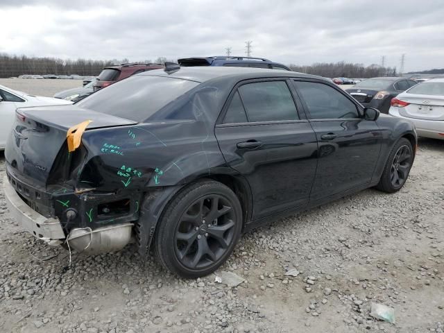 2021 Chrysler 300 Touring