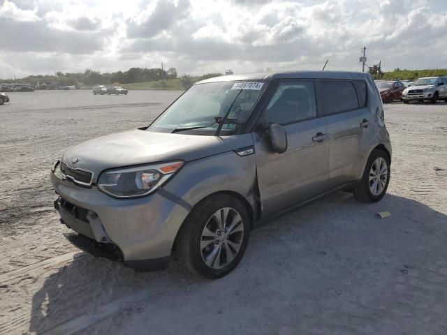 2015 KIA Soul +