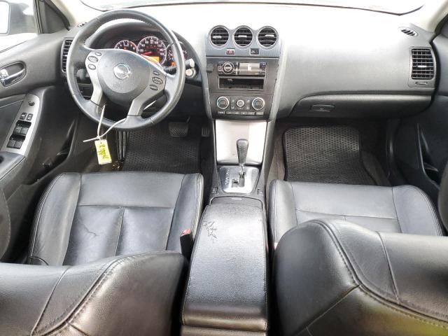 2010 Nissan Altima Base