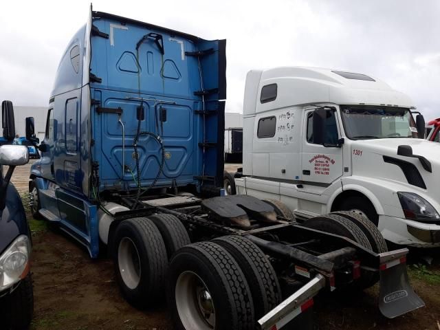 2016 Freightliner Cascadia 125