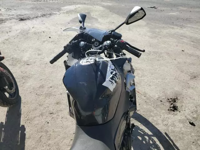 2019 Kawasaki EX400