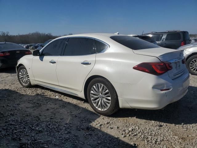 2016 Infiniti Q70 3.7