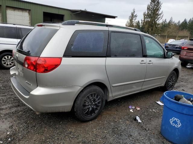 2009 Toyota Sienna CE