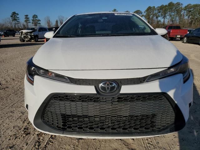 2022 Toyota Corolla LE