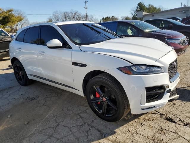 2018 Jaguar F-PACE R-Sport