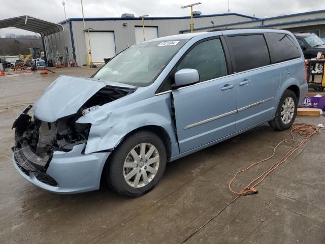 2013 Chrysler Town & Country Touring