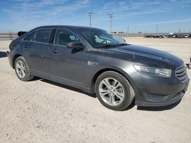 2015 Ford Taurus SE