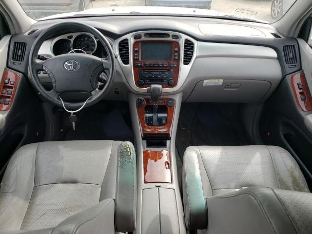 2004 Toyota Highlander Base