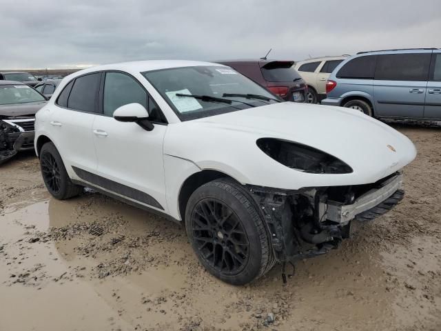 2020 Porsche Macan