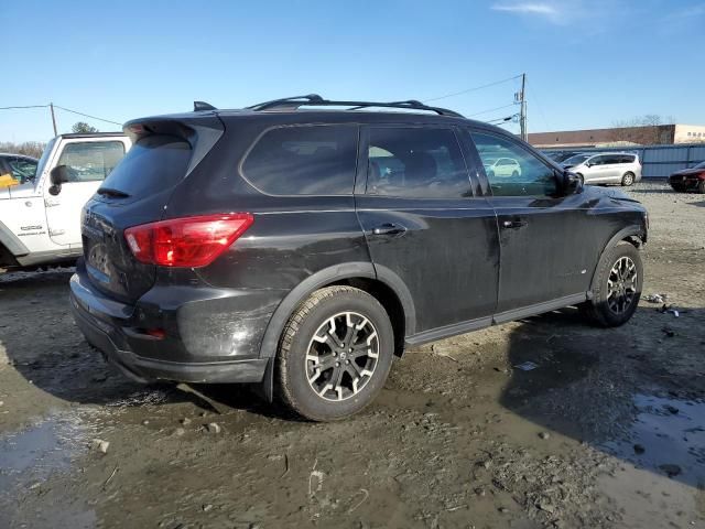 2020 Nissan Pathfinder SV